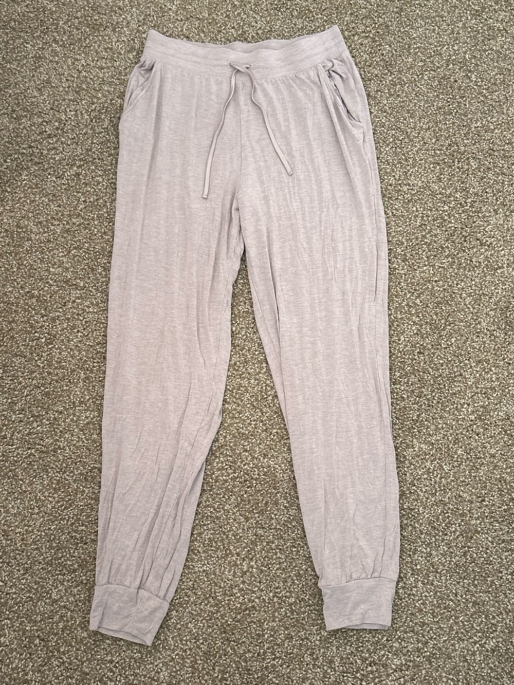 Light purple/gray Women’s heavenly by Victoria’s Secret pants size m